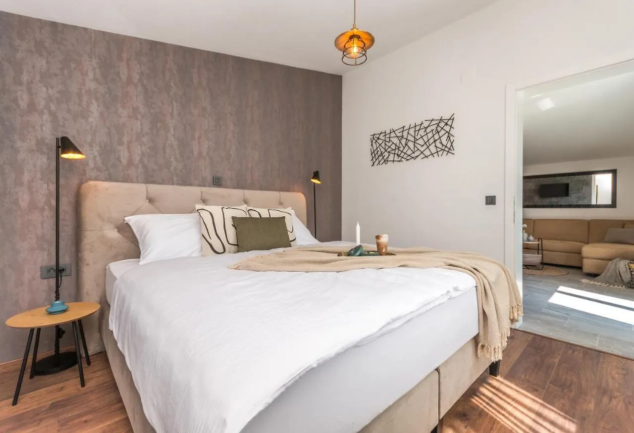 Marilu Luxury Apartments Драге