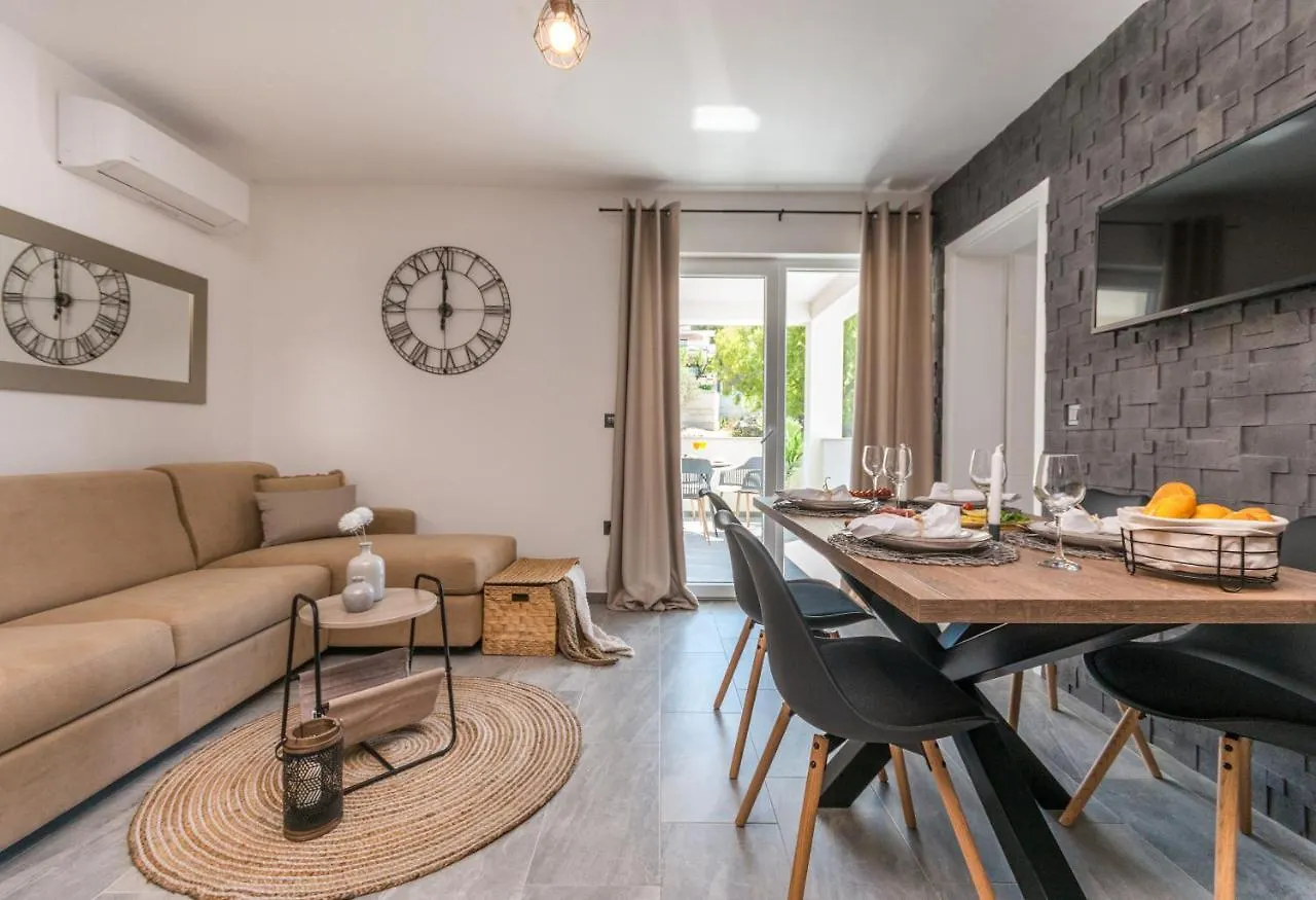 Marilu Luxury Apartments Драге